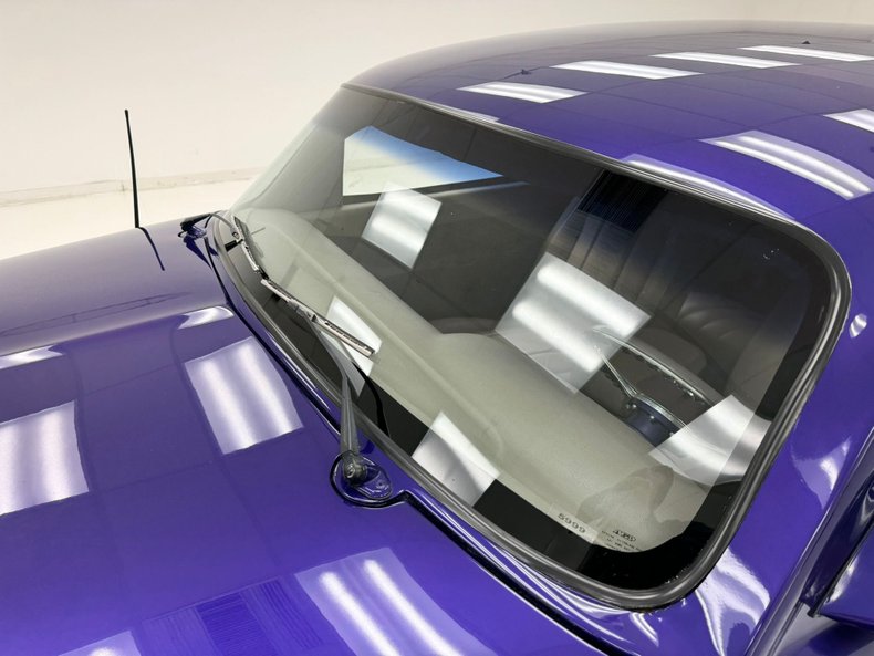 Cadillac-Series-62-1948-Blurple-Mauve-18