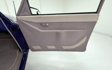 Cadillac-Series-62-1948-Blurple-Mauve-35