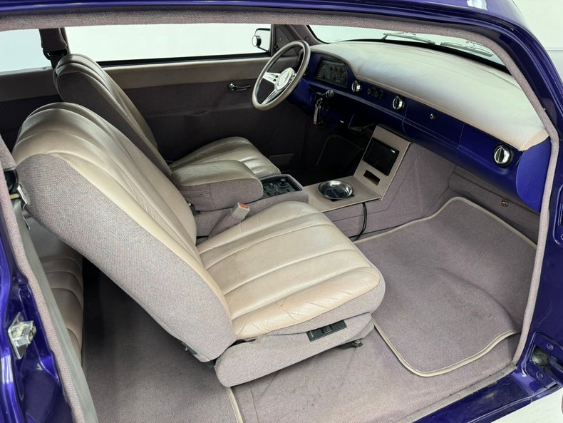 Cadillac-Series-62-1948-Blurple-Mauve-40