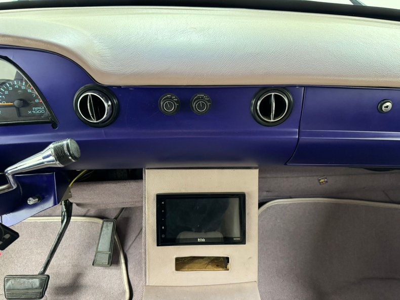 Cadillac-Series-62-1948-Blurple-Mauve-46