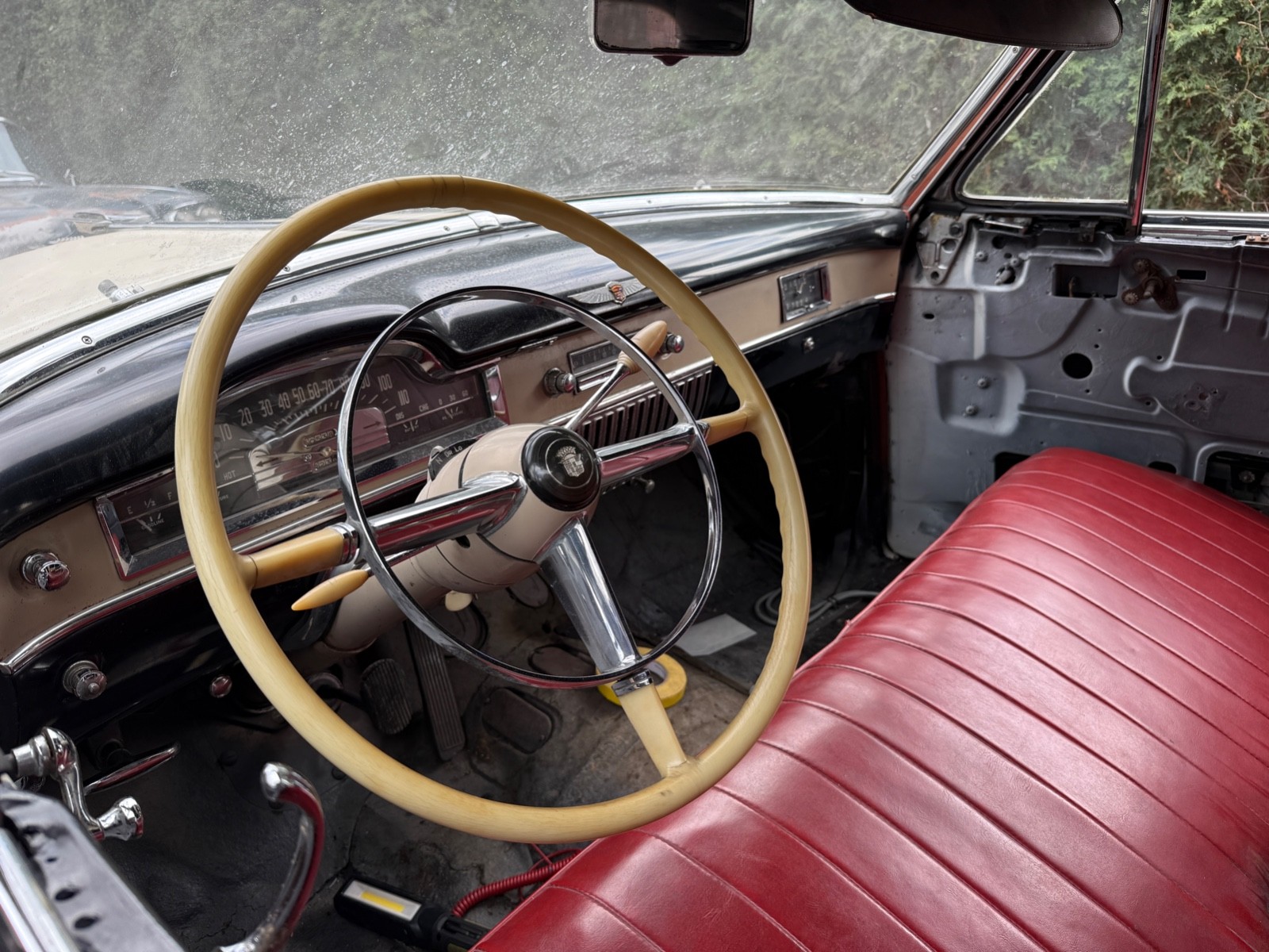 Cadillac-Series-62-1950-Convertible-9