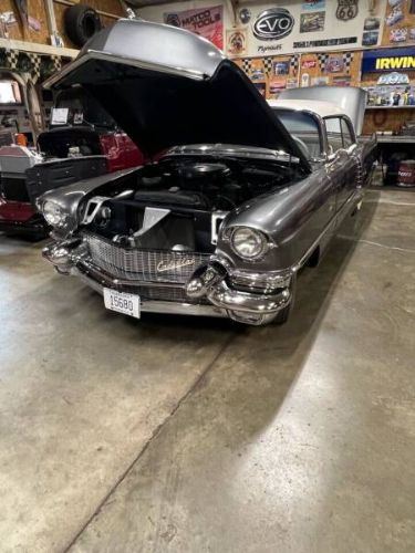 Cadillac-Series-62-1956-GrayWhite-BlackWhite-Leather-17