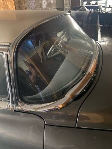 Cadillac-Series-62-1956-GrayWhite-BlackWhite-Leather-19