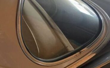 Cadillac-Series-62-1956-GrayWhite-BlackWhite-Leather-5