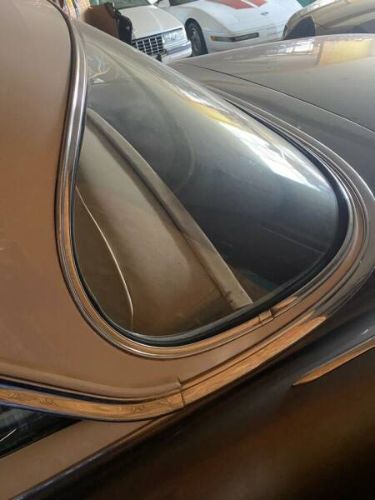 Cadillac-Series-62-1956-GrayWhite-BlackWhite-Leather-5