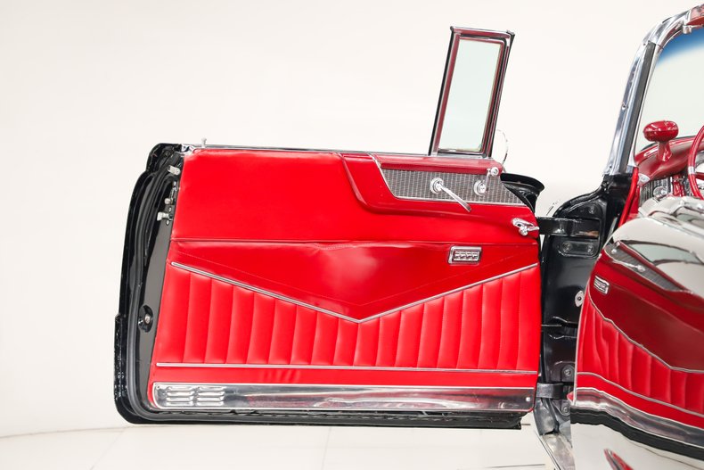 Cadillac-Series-62-1956-Tuxedo-Black-Red-Leather-12