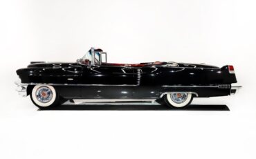 Cadillac-Series-62-1956-Tuxedo-Black-Red-Leather-2