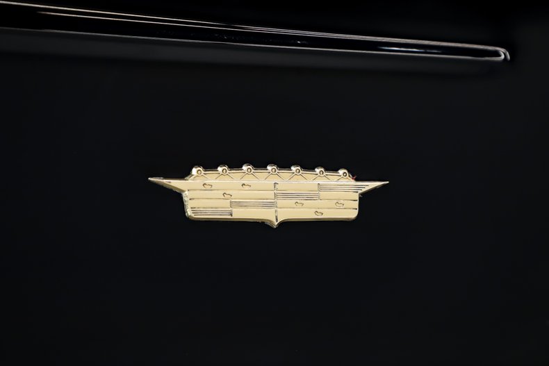 Cadillac-Series-62-1956-Tuxedo-Black-Red-Leather-22