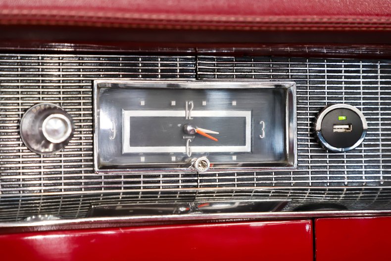 Cadillac-Series-62-1956-Tuxedo-Black-Red-Leather-30