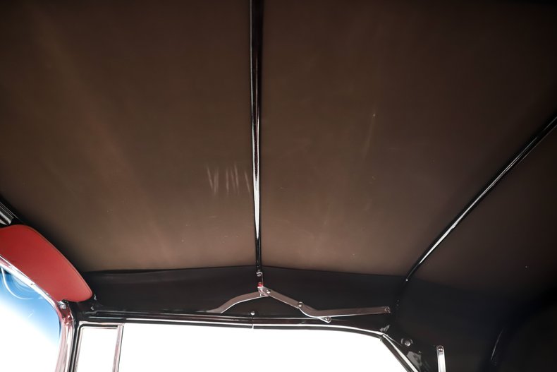 Cadillac-Series-62-1956-Tuxedo-Black-Red-Leather-42