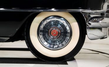 Cadillac-Series-62-1956-Tuxedo-Black-Red-Leather-47