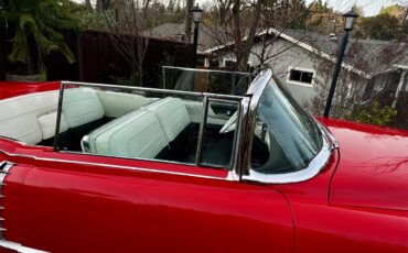 Cadillac-Series-62-1956-red-whitegray-17