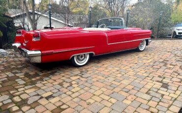 Cadillac-Series-62-1956-red-whitegray-20