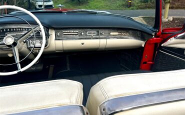 Cadillac-Series-62-1956-red-whitegray-34