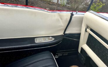 Cadillac-Series-62-1956-red-whitegray-36