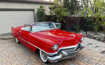 Cadillac-Series-62-1956-red-whitegray-66