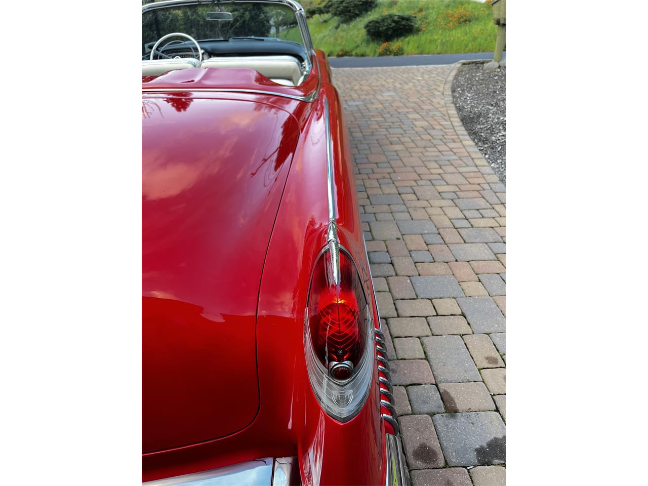 Cadillac-Series-62-1956-red-whitegray-69