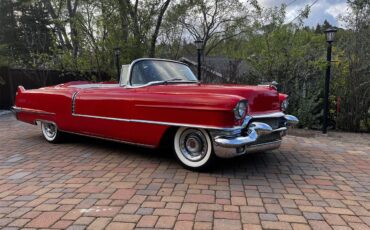 Cadillac-Series-62-1956-red-whitegray-9