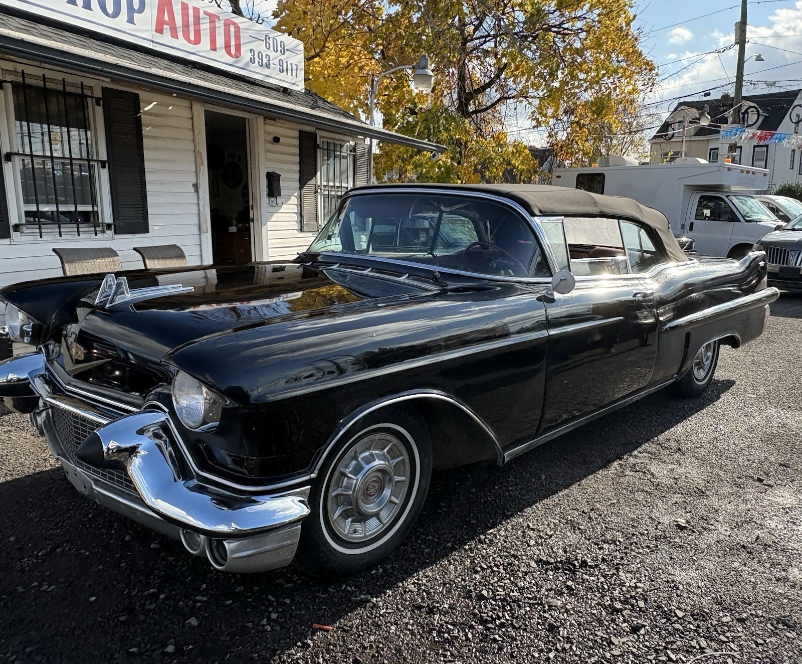 Cadillac-Series-62-1957-Convertible-1