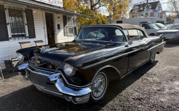 Cadillac-Series-62-1957-Convertible-12