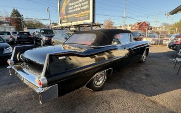 Cadillac-Series-62-1957-Convertible-17
