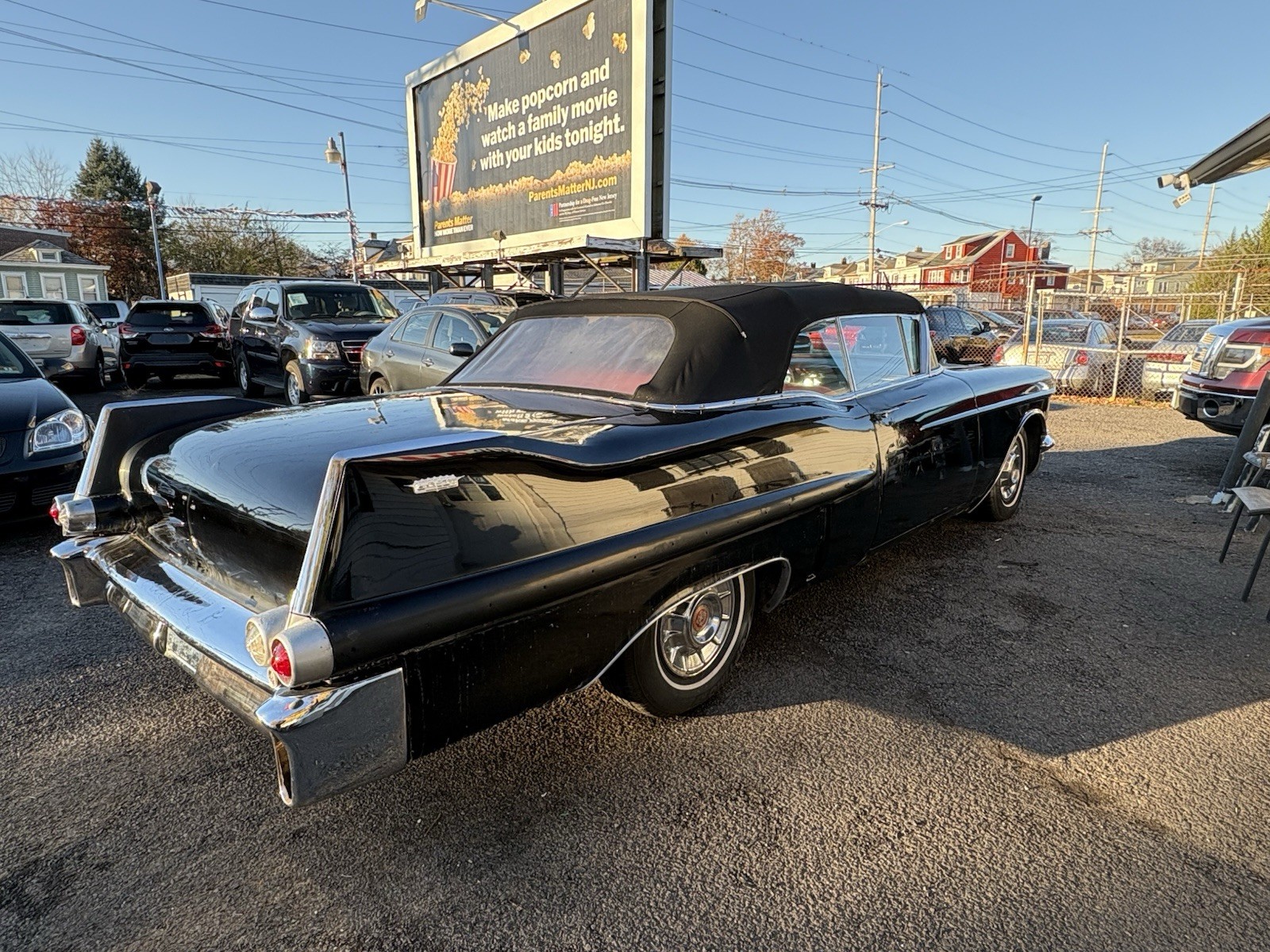 Cadillac-Series-62-1957-Convertible-17