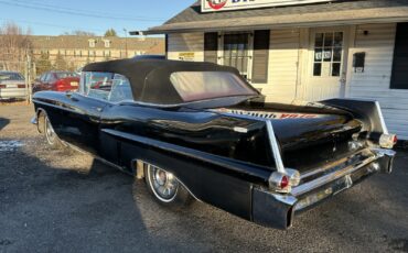 Cadillac-Series-62-1957-Convertible-18