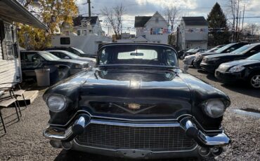 Cadillac-Series-62-1957-Convertible-2