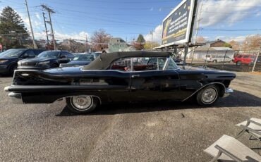 Cadillac-Series-62-1957-Convertible-8