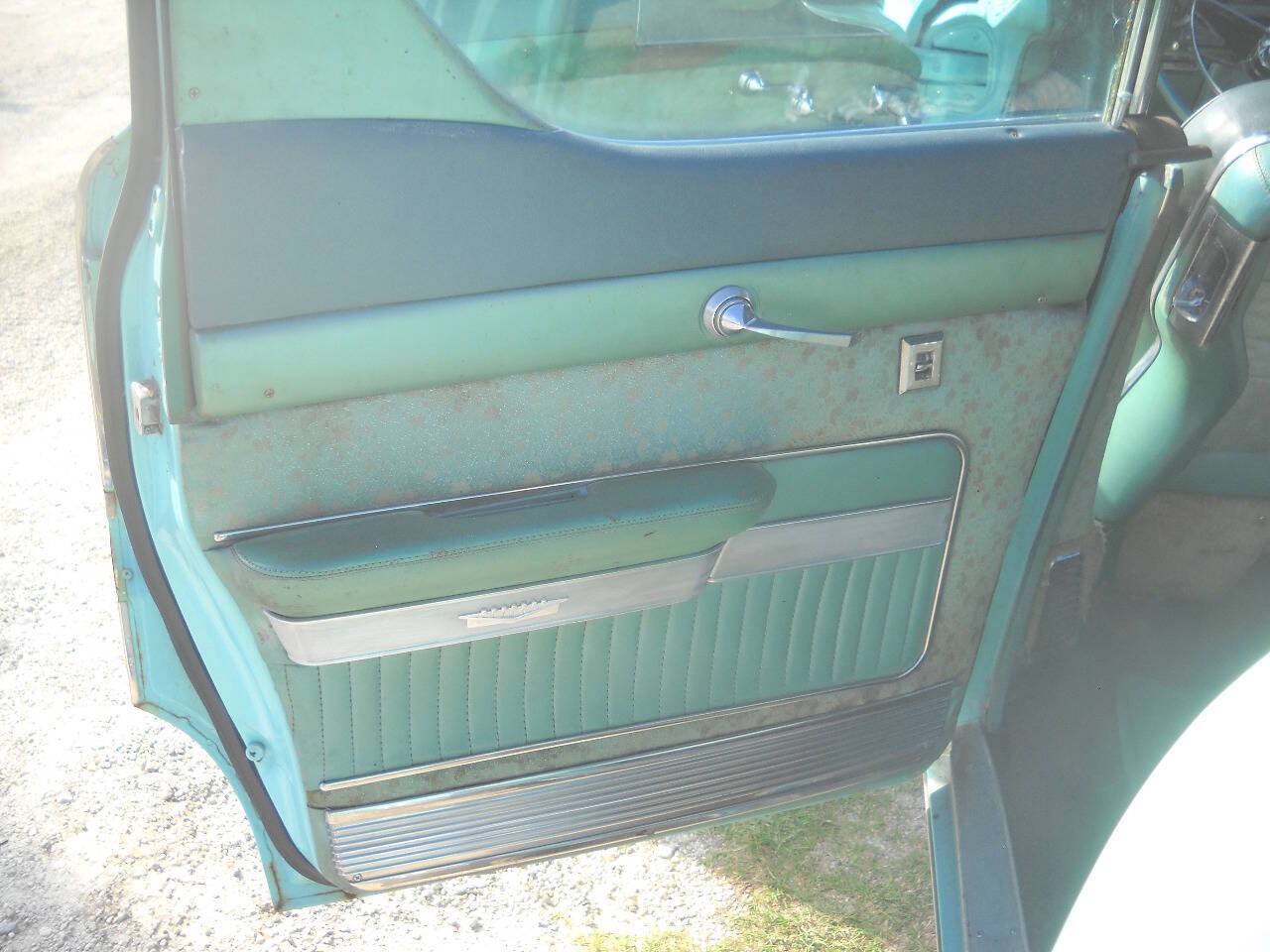 Cadillac-Series-62-1957-Sedan-17