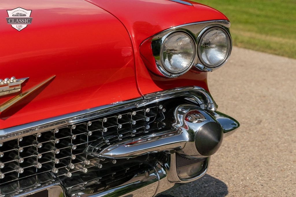 Cadillac-Series-62-1958-2D-Coupe-16