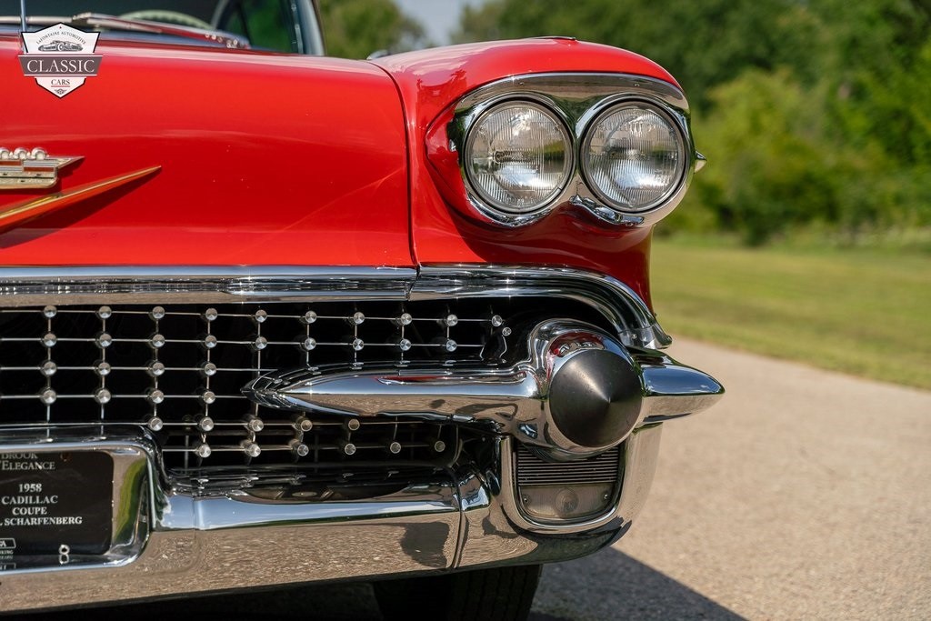 Cadillac-Series-62-1958-2D-Coupe-19