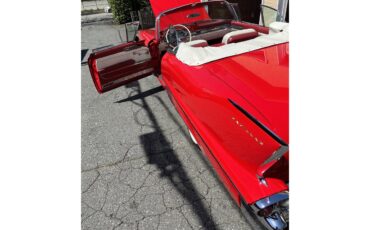 Cadillac-Series-62-1958-Dakota-Red-Red-and-Ivory-leathe-13