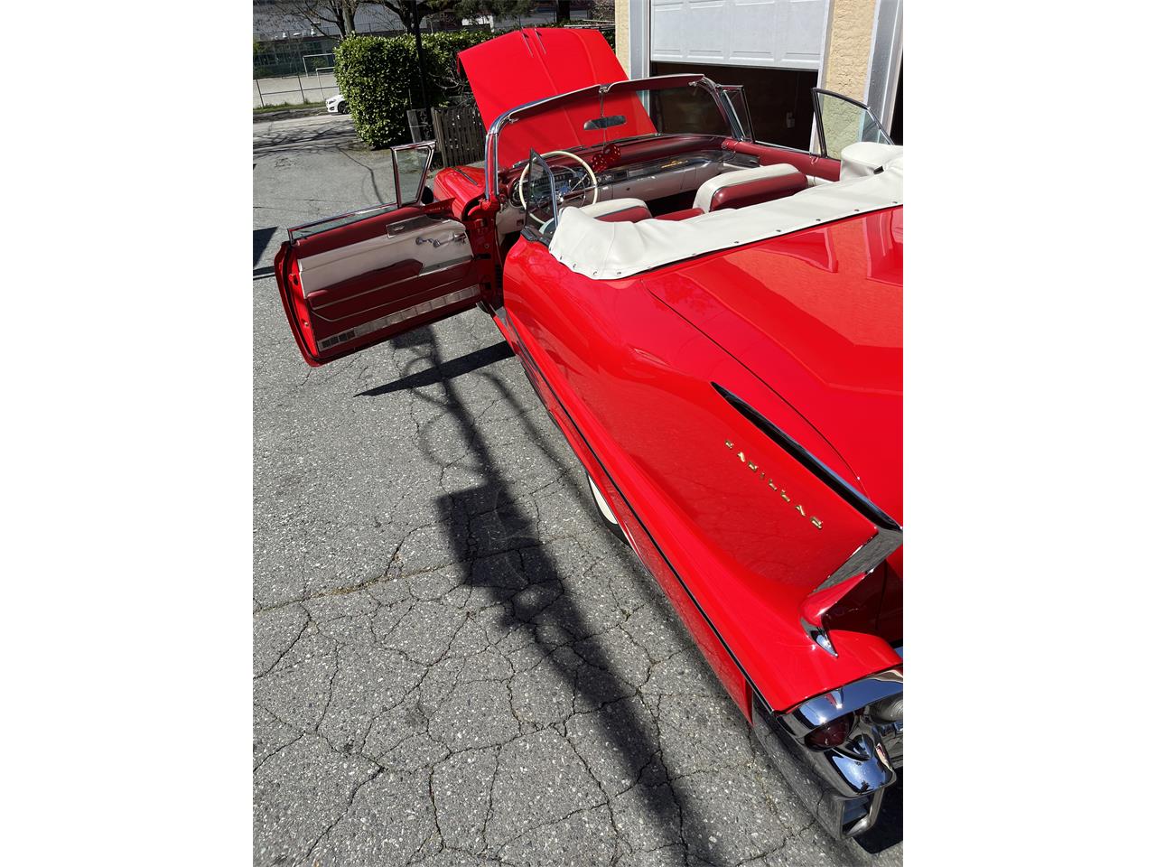 Cadillac-Series-62-1958-Dakota-Red-Red-and-Ivory-leathe-42