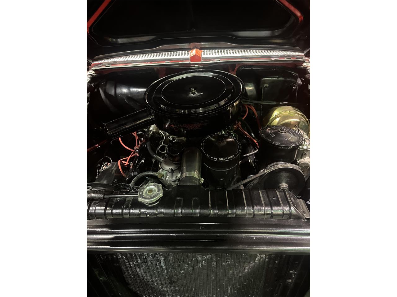 Cadillac-Series-62-1958-Dakota-Red-Red-and-Ivory-leathe-53