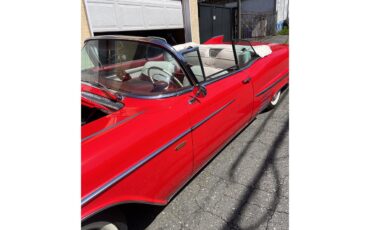 Cadillac-Series-62-1958-Dakota-Red-Red-and-Ivory-leathe-57