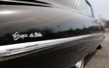 Cadillac-Series-62-1959-Black-Black-38