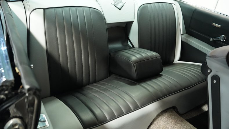 Cadillac-Series-62-1960-Ebony-Black-Black-37