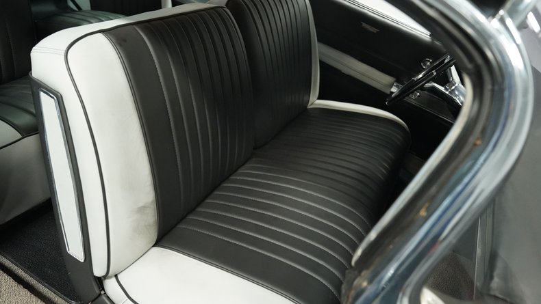 Cadillac-Series-62-1960-Ebony-Black-Black-38