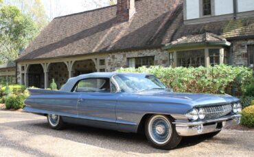 Cadillac-Series-62-1961-Convertible-13