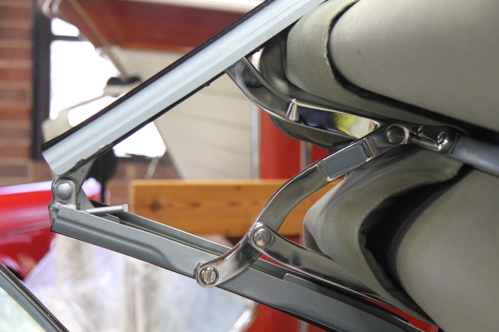 Cadillac-Series-62-1961-Convertible-31