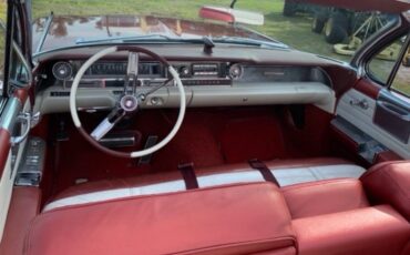 Cadillac-Series-62-1961-Convertible-4