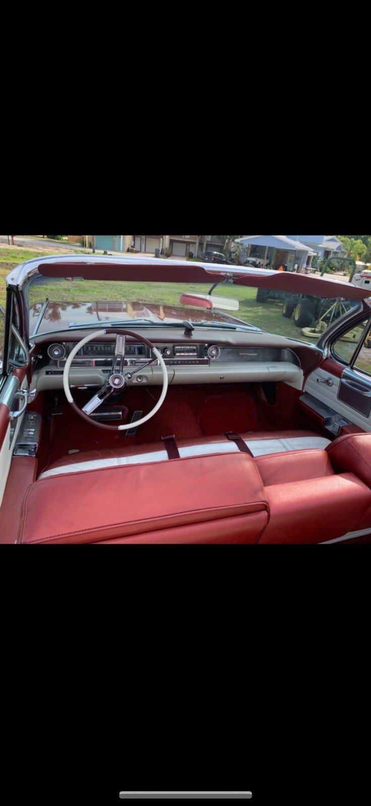 Cadillac-Series-62-1961-Convertible-4