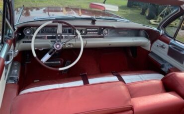 Cadillac-Series-62-1961-Convertible-8