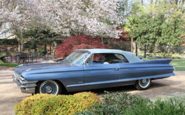 Cadillac-Series-62-1961-Convertible-9