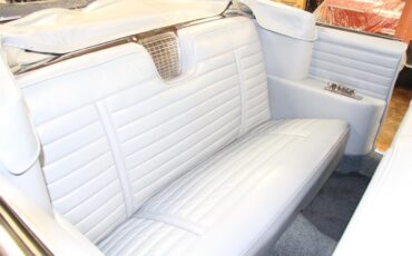 Cadillac-Series-62-1961-Dresden-Blue-Light-Blue-13