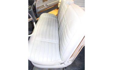 Cadillac-Series-62-1961-Dresden-Blue-Light-Blue-16