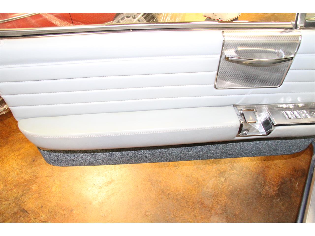Cadillac-Series-62-1961-Dresden-Blue-Light-Blue-18