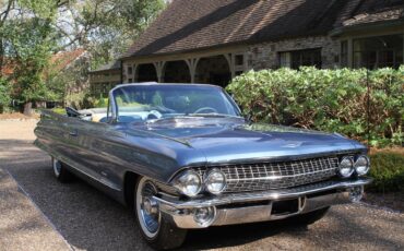 Cadillac-Series-62-1961-Dresden-Blue-Light-Blue-9