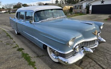 Cadillac-Series-70-1954-BlueWhite-Blue-10
